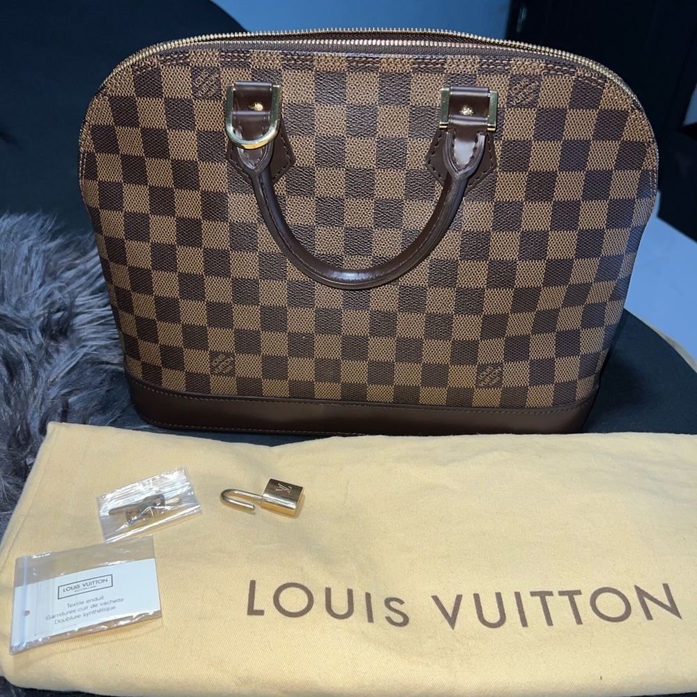 Auth Louis Vuitton Ebene Alma pm bag